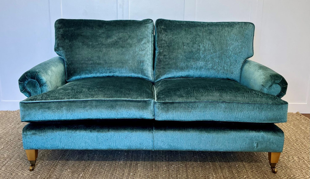 The Fulham sofa by Delcor