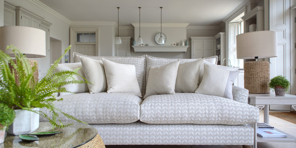 Luxurious-bespoke-Delcor-sofas-handcrafted in Britain-available in two and half seater-three-seater-four- seater. Extensive fabric selection-over 10,000 options-including plush velvets-fine leathers-diverse patterned or plain fabrics-colour palette including, red, green, black, white, grey blue, purple, yellow, cream and more.